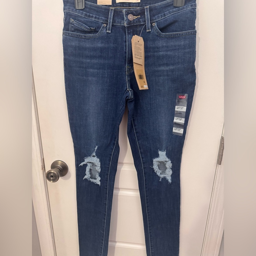 Levi’s jeans - Picture 2 of 8